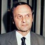 Izet Nuhanović