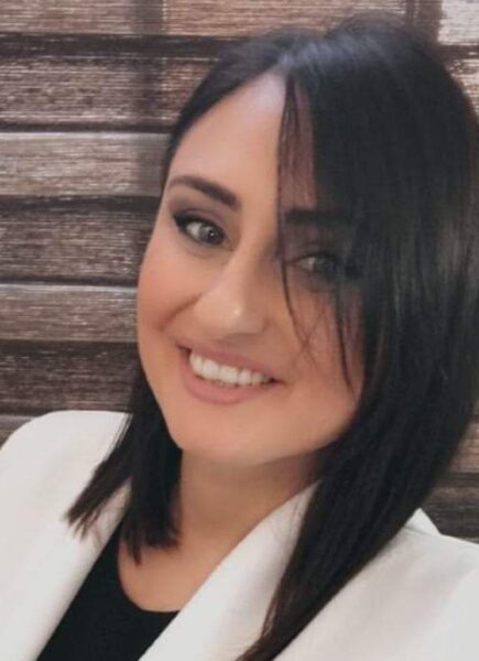 ARIALDA DIZDAR (32)