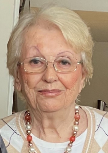IRIS UŠIĆ