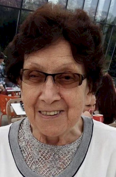 AMIRA SEFO